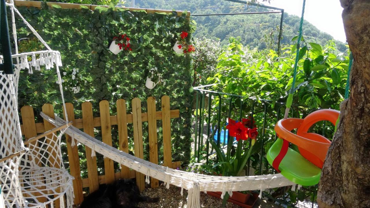 La Casa Dei Limoni Bed and Breakfast Genua Exteriör bild