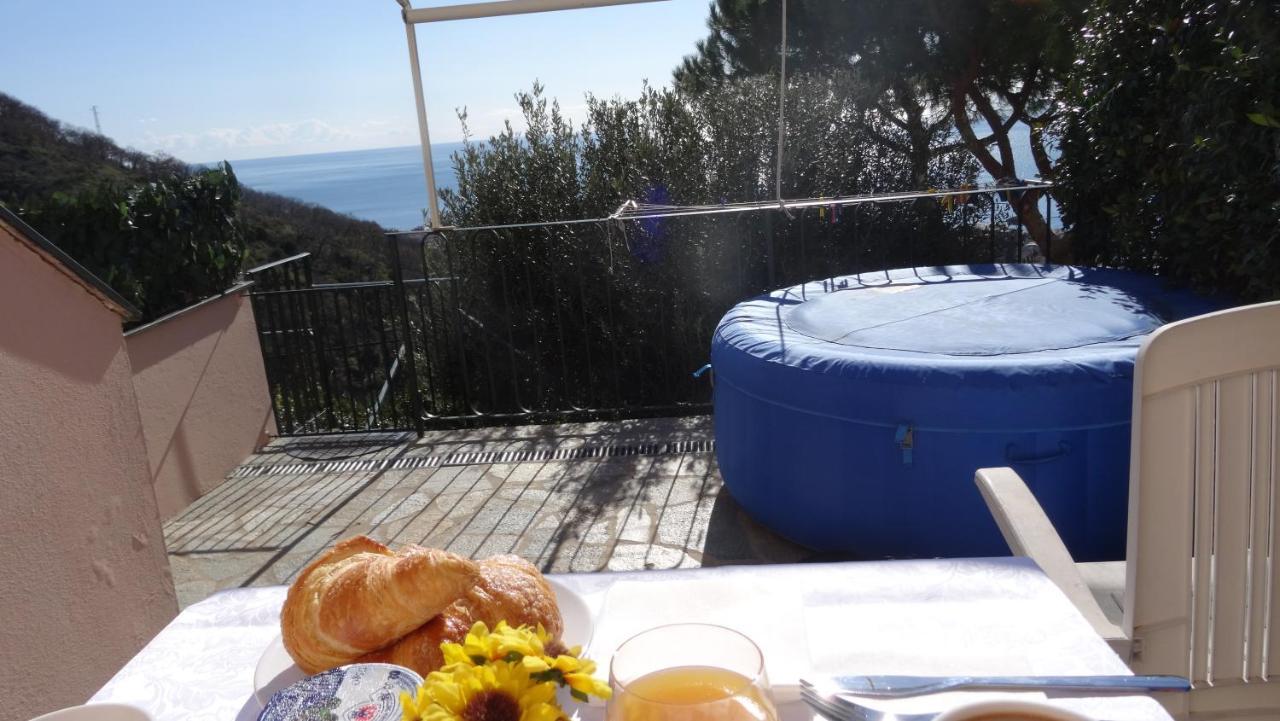 La Casa Dei Limoni Bed and Breakfast Genua Exteriör bild